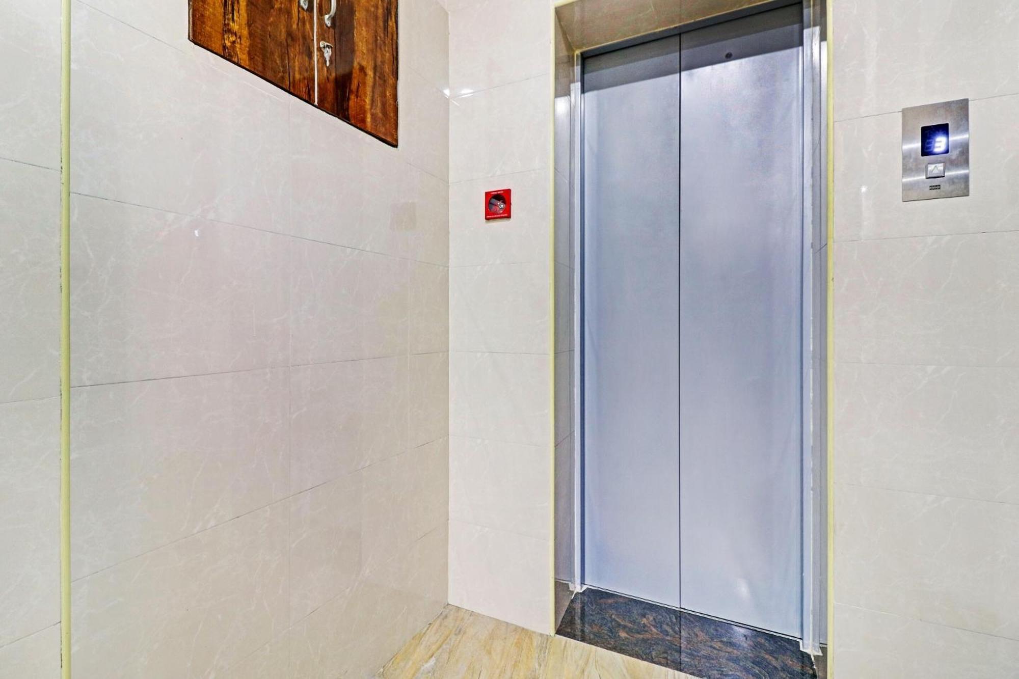 Spot On Kayal Residency Hotell Coimbatore Eksteriør bilde