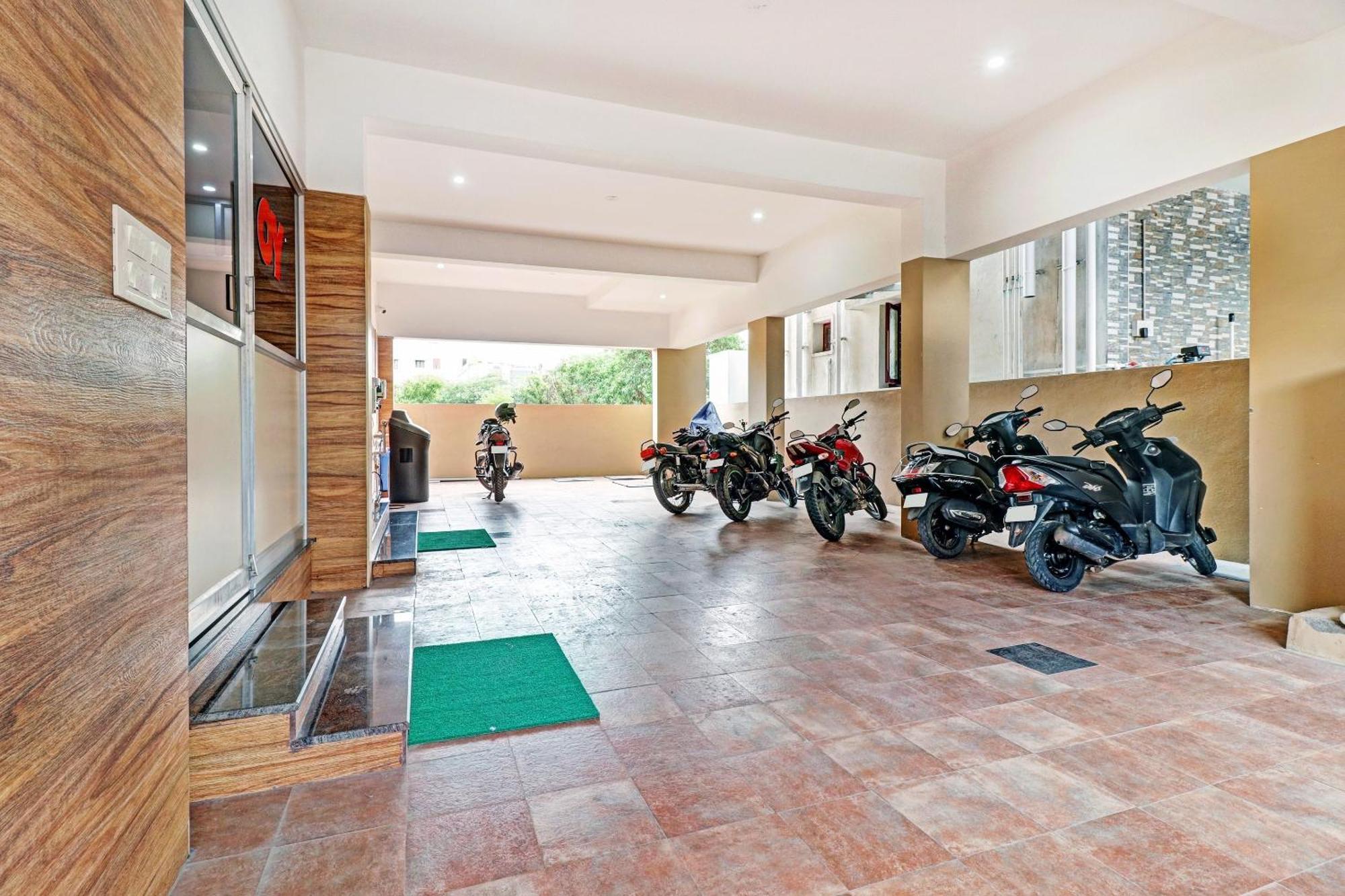 Spot On Kayal Residency Hotell Coimbatore Eksteriør bilde